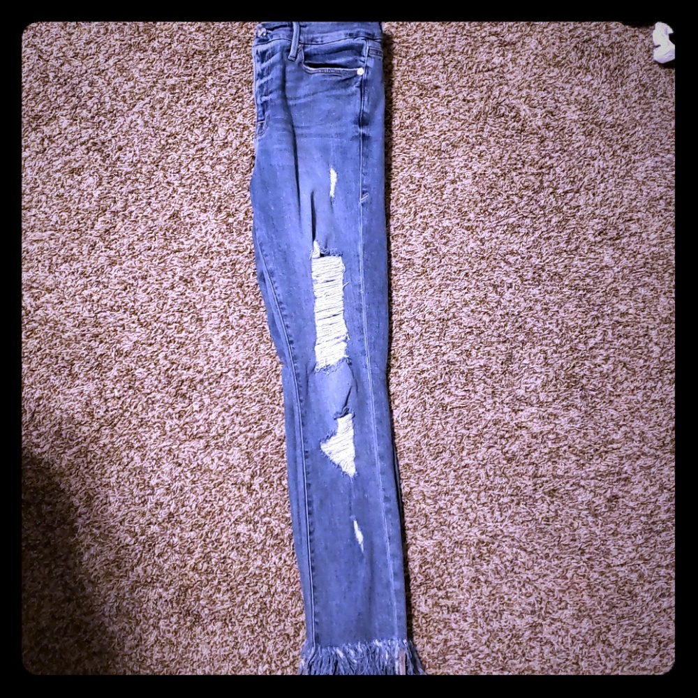 Super cute Good American jeans